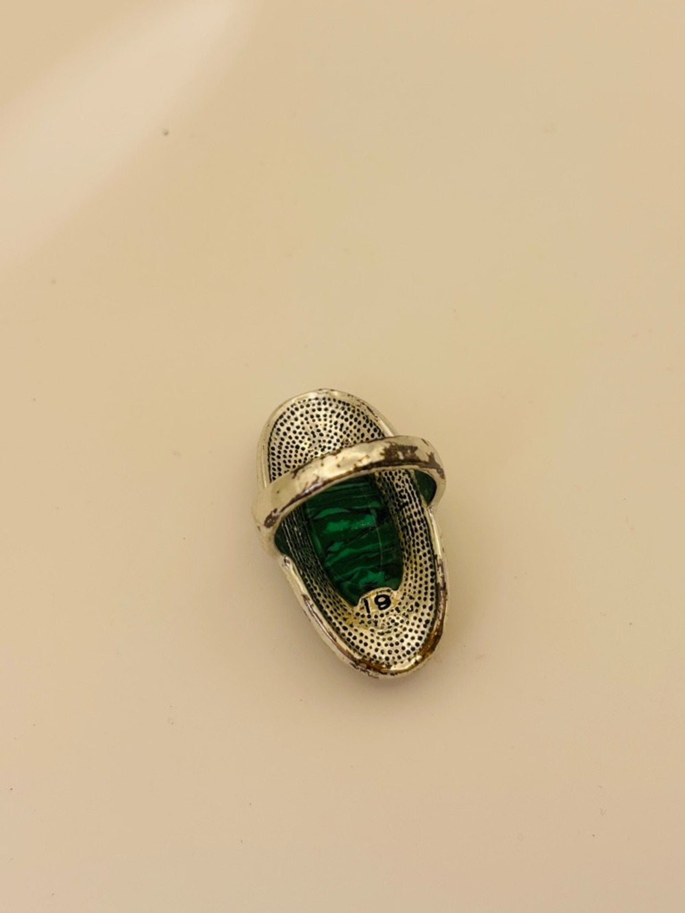 Statement Green Malachite Ring – Size 9, Silver-Tone Band - Picture 8 of 10